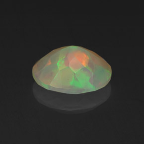 Opala multicolorido natural 1,06ct, corte oval, transparente