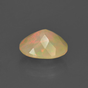 Opala multicolorido natural 1,19ct, corte oval, translúcido