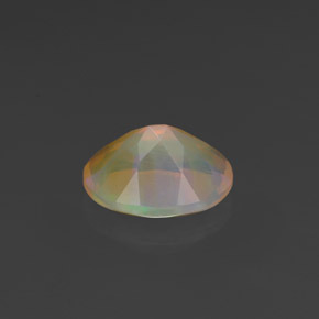Opala multicolorido natural 0,88ct, corte oval, transparente