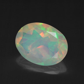 Opala multicolorido natural 1,75ct, corte oval, transparente