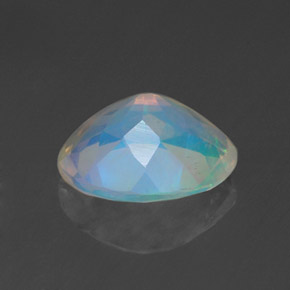 Opala multicolorido natural 1,28ct, corte oval, transparente