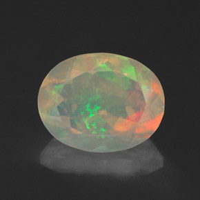 Opala multicolorido natural 1,34ct, corte oval, transparente
