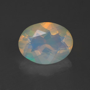 Opala multicolorido natural 1,07ct, corte oval, transparente
