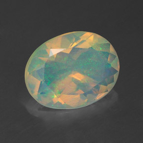 Opala multicolorido natural 1,38ct, corte oval, transparente