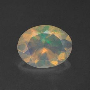 Opala multicolorido natural 1,24ct, corte oval, transparente