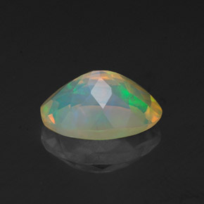 Opala multicolorido natural 1,26ct, corte oval, transparente