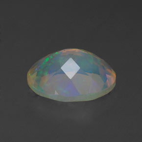Opala multicolorido natural 1,23ct, corte oval, transparente