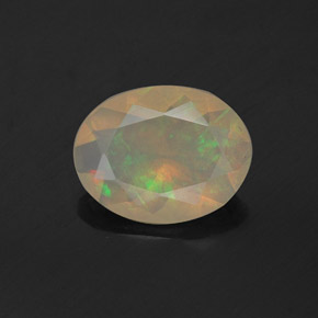 Opala multicolorido natural 0,81ct, corte oval, transparente
