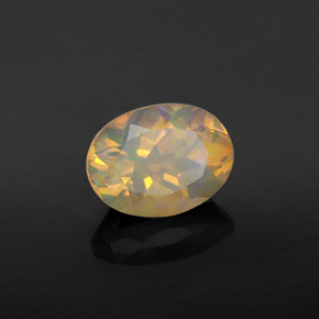 Opala multicolorido natural 0,92ct, corte oval, transparente