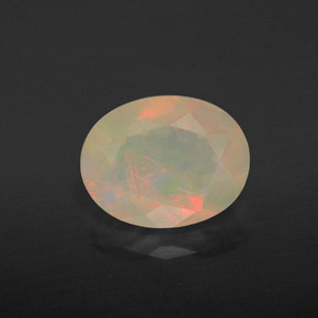Opala multicolorido natural 1,29ct, corte oval, transparente