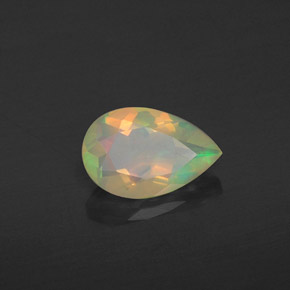 Opala multicolorido natural 0,58ct, formato de pêra, transparente
