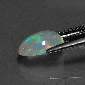 Opala multicolorido natural 1,72ct, corte oval, transparente