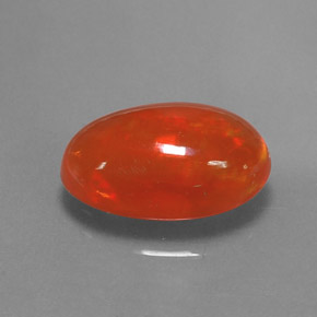 Opala multicolorido natural 2,71ct, corte oval, transparente