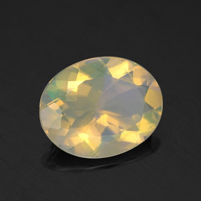 Opala multicolorido natural 1,33ct, corte oval, transparente