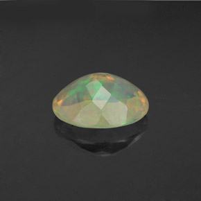 Opala multicolorido natural 1,64ct, corte oval, transparente
