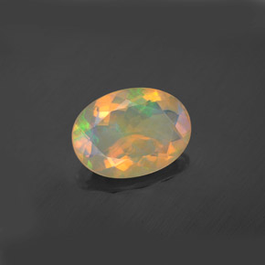Opala multicolorido natural 1,97ct, corte oval, transparente