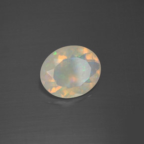 Opala multicolorido natural 1,60ct, corte oval, transparente