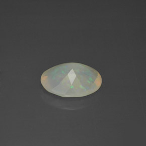 Opala multicolorido natural 1,60ct, corte oval, transparente