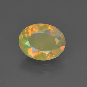Opala multicolorido natural 0,93ct, corte oval, transparente