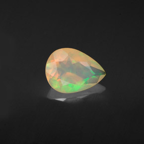 Opala multicolorido natural 0,92ct, formato de pêra, transparente