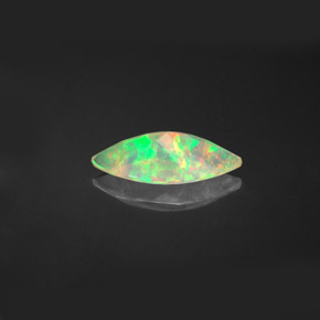 Opala multicolorido natural 0,86ct, marquise, transparente
