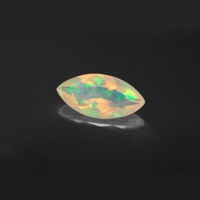 Opala multicolorido natural 0,95ct, marquise, transparente