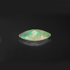 Opala multicolorido natural 0,95ct, marquise, transparente