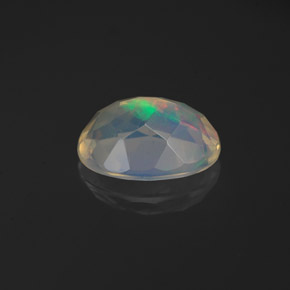 Opala multicolorido natural 1,06ct, corte oval, transparente