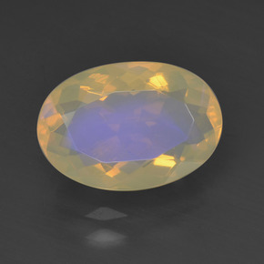 Opala multicolorido natural 1,83ct, corte oval, transparente