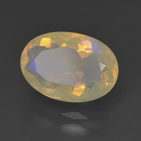 Opala multicolorido natural 1,83ct, corte oval, transparente