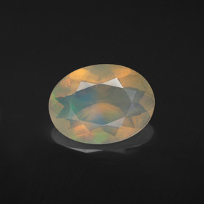 Opala multicolorido natural 1,53ct, corte oval, transparente