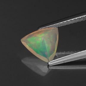 Opala multicolorido natural 0,82ct, transparente, transparente/translúcido