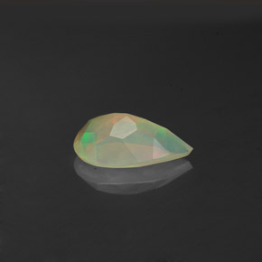 Opala multicolorido natural 0,82ct, transparente, transparente/translúcido