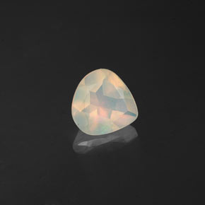 Opala multicolorido natural 0,61ct, transparente, transparente/translúcido
