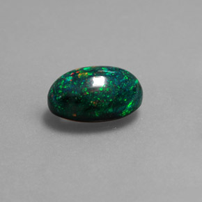 Opala multicolorido natural 1,95ct, corte oval, opaco