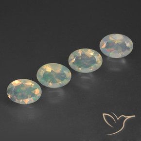 Pedras preciosas de Opala Multicolorido natural de 1.97 ct, oval, Transparente