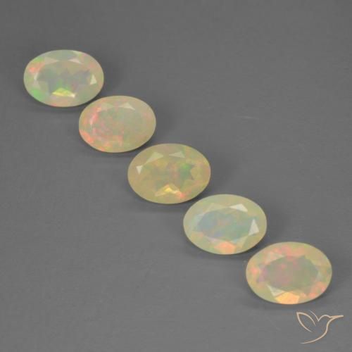 Pedras preciosas de Opala Multicolorido natural de 1.99 ct, oval, Transparente