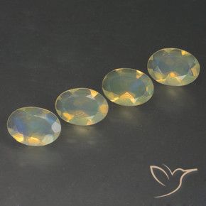 Pedras preciosas de Opala Multicolorido natural de 1.31 ct, oval, Transparente