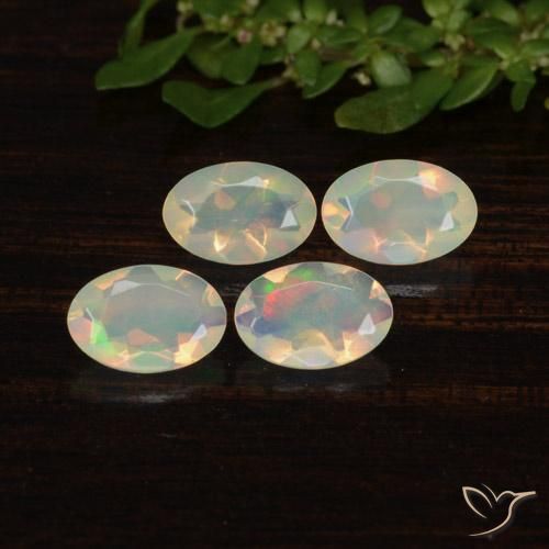 1.13ctw Natural Multicolorido Opala, oval, Transparente