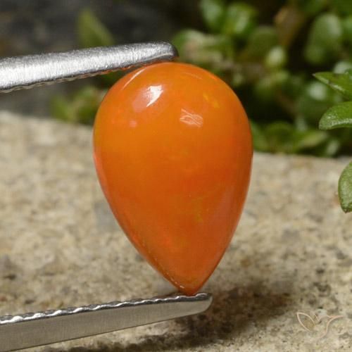 Opala laranja avermelhado Natural 0.91ct, Formato de pêra, Translúcido
