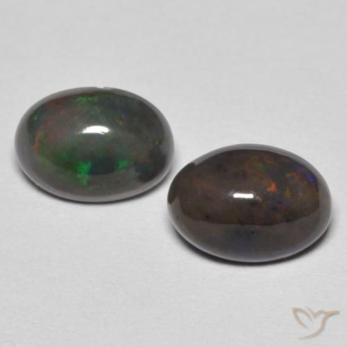0.99ctw Natural Multicolorido Opala, oval, Opaco