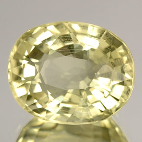 Ortoclásio amarelo natural 4,56ct, corte oval, VS