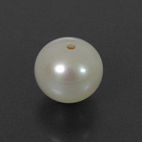 Pérola creme natural 3,75ct, esfera / bola, opaco