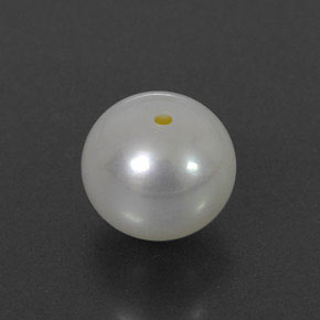 Pérola creme natural 3,85ct, esfera / bola, opaco