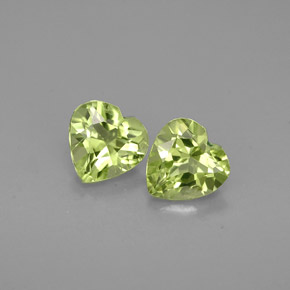 Pedras preciosas de peridoto verde natural de  ct, formato de coração, VVS-VS
