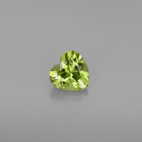Peridoto verde natural 0,56ct, formato de coração, VS
