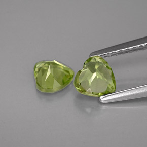 Pedras preciosas de peridoto verde natural de  ct, formato de coração, VS