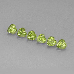 Pedras preciosas de peridoto verde natural de  ct, formato de coração, VS