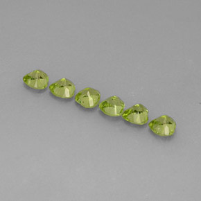 Pedras preciosas de peridoto verde natural de  ct, formato de coração, VS