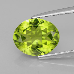 Peridoto verde natural 2,42ct, corte oval, VS